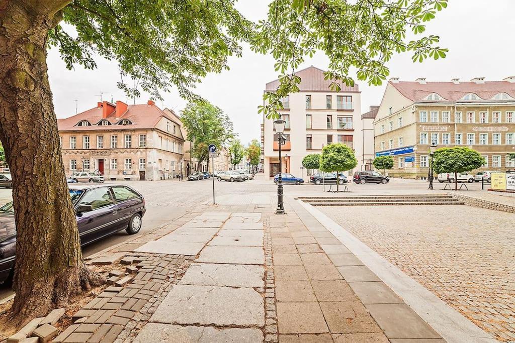 Dominikanska 9 - Bemyguest! In *